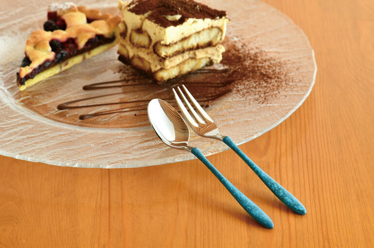 AR770549_A01